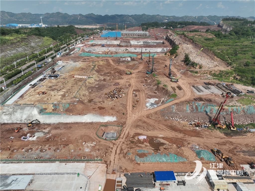 钢筋水泥间奏响奋进乐章‌——先进机电装备和物流产业园项目建设现场直击 