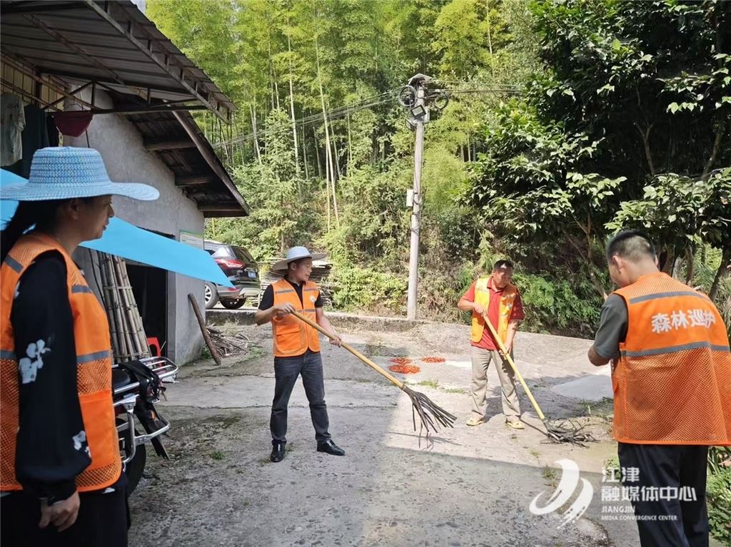 塘河镇多措并举筑牢森林“防火墙”