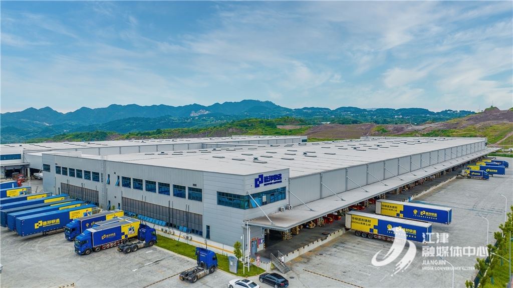 驶进千家万户！园企协同打通物流运输“最后一公里”