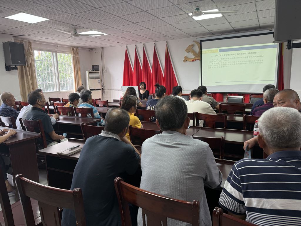 新时代文明实践“六讲”活动走进油溪镇吴市社区