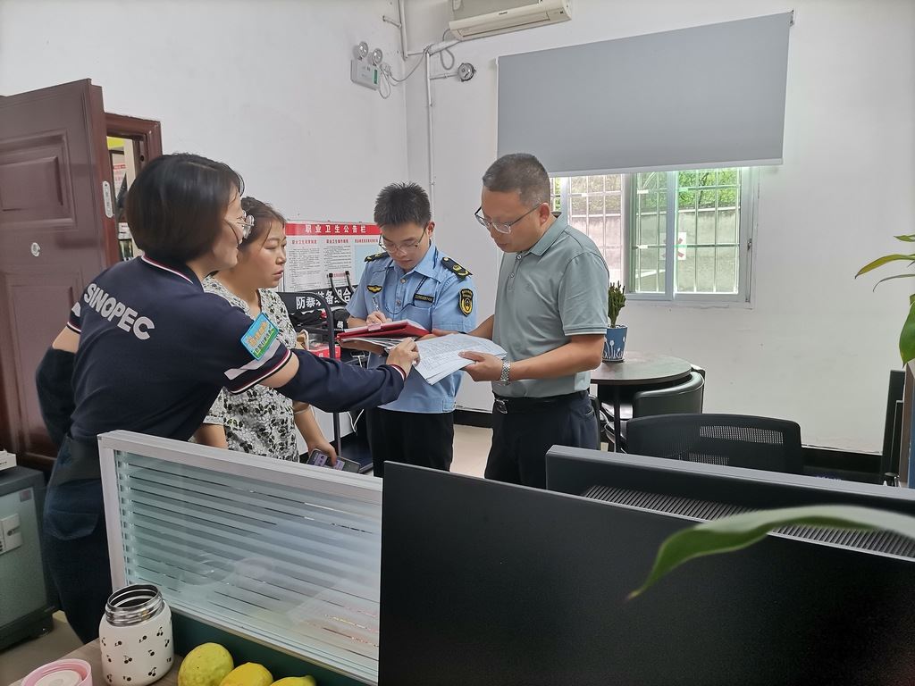 柏林镇开展节前“综合体检” 织密安全网