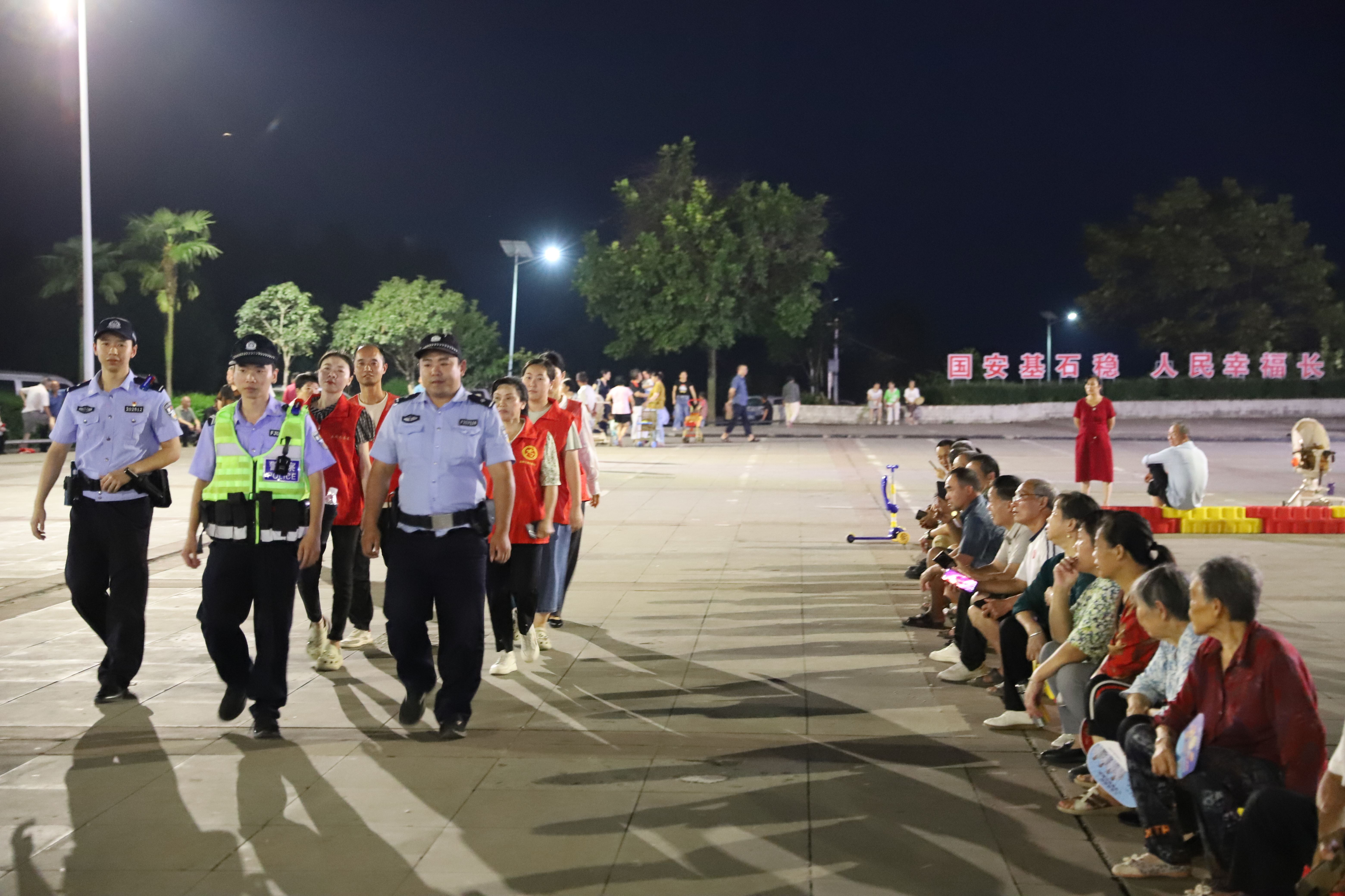 石蟆镇：国庆安全不放松，多措并举保平安