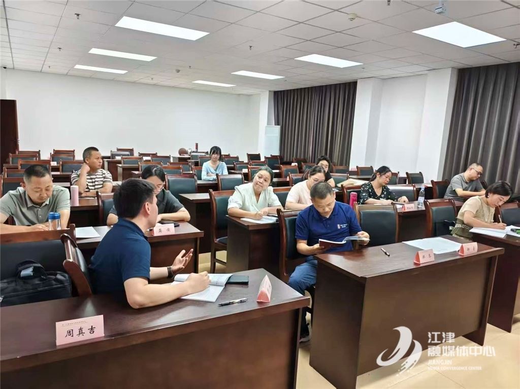 区委党校中干班开展全过程互助式研学活动​​​​探讨学习党政人才的成长条件