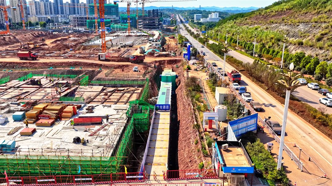 “地下动脉”完成60%，先进机电装备和物流产业园项目加速推进
