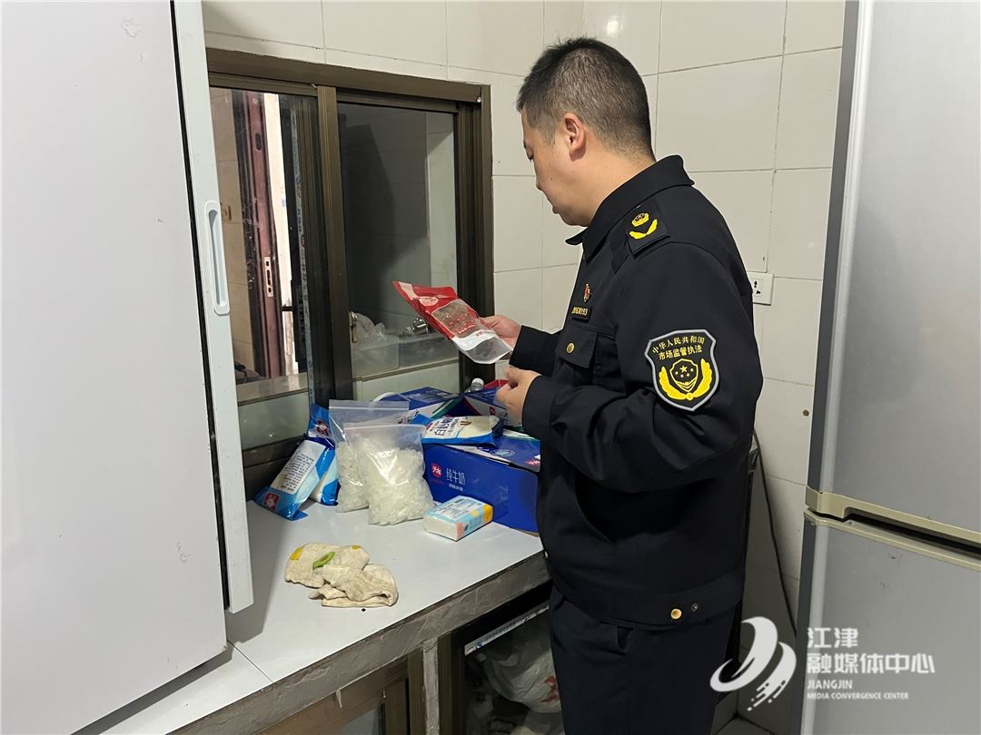 守护“舌尖安全” 石门镇市场监管所开展餐饮风险隐患排查