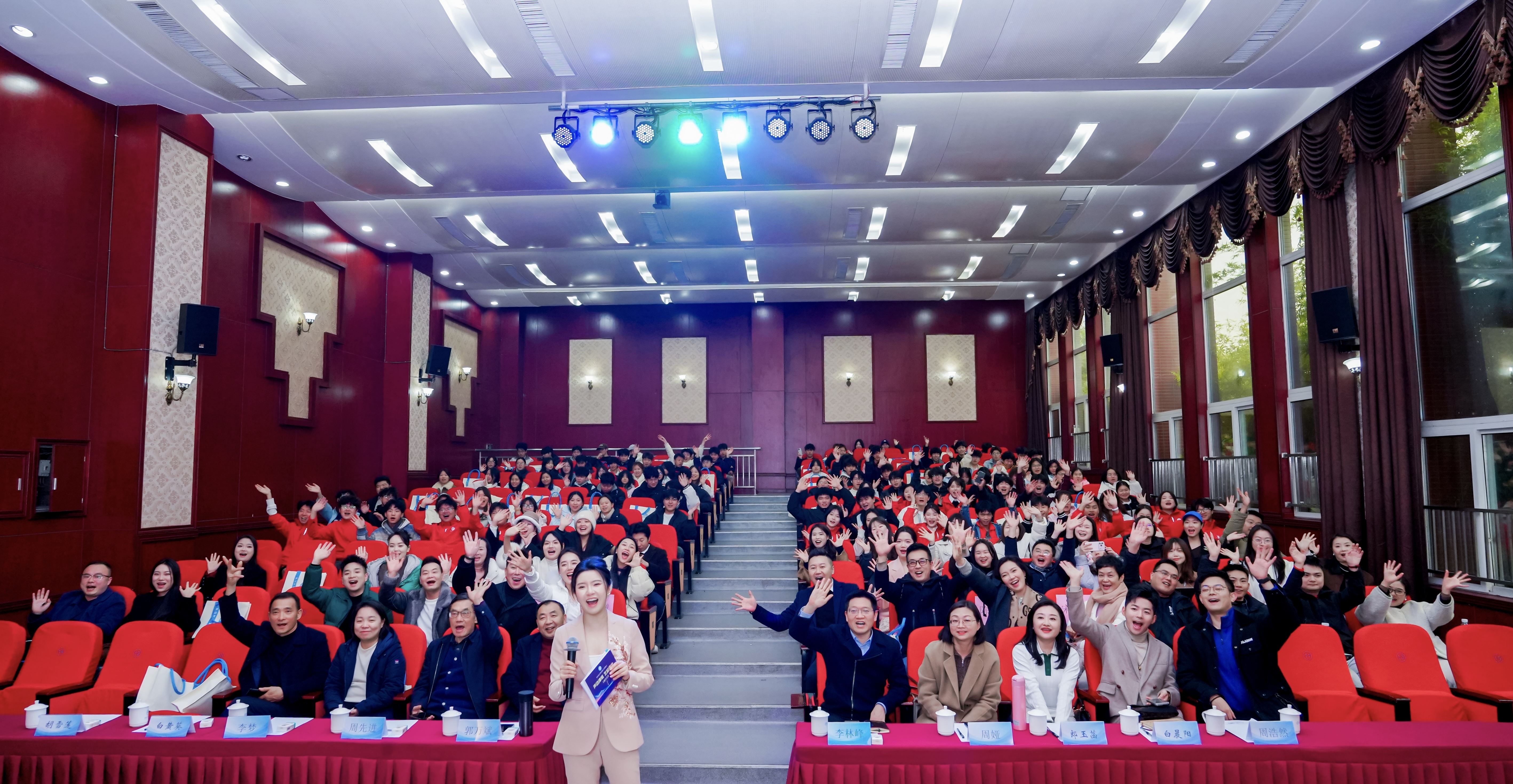 “声动津城·艺起课堂”启航 江津搭建有声语言艺术交流平台