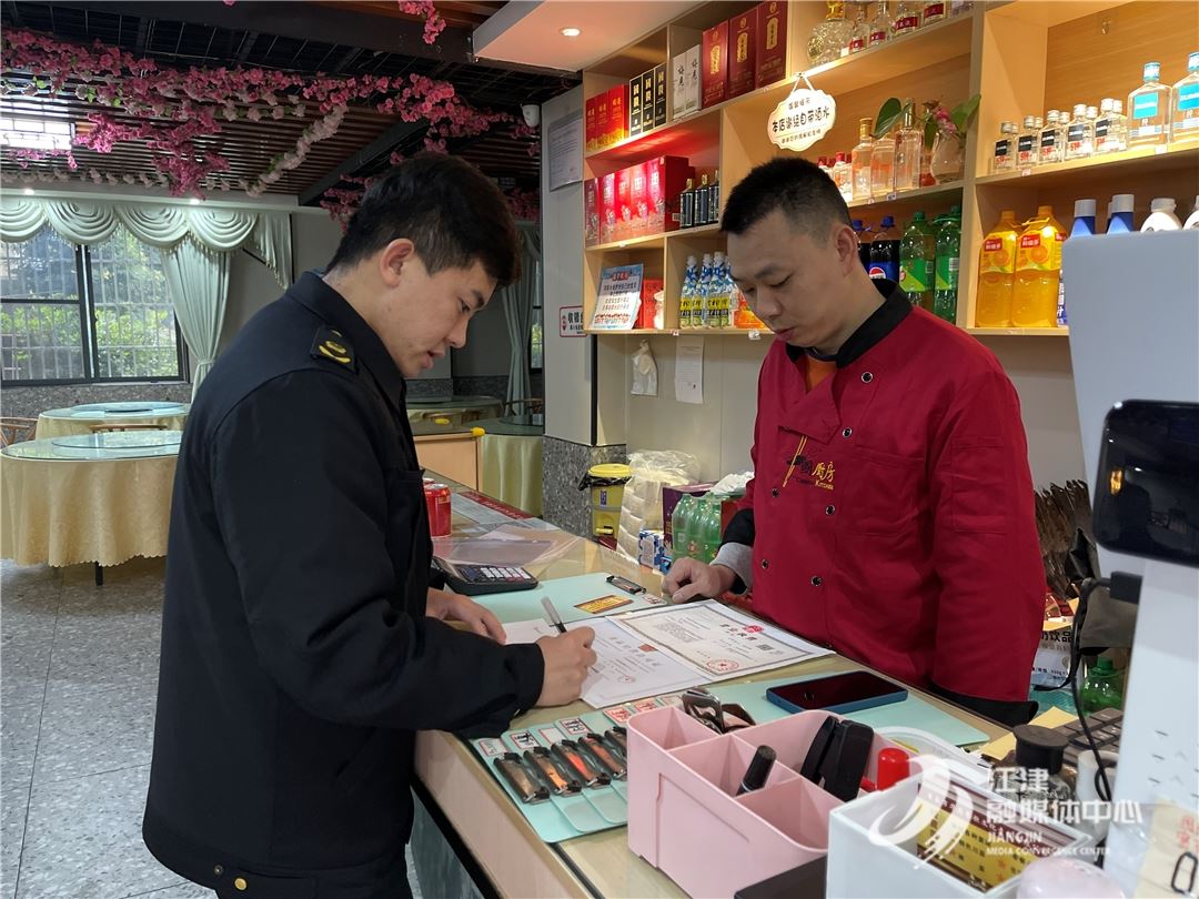 支坪镇重拳出击整治自制泡酒乱象