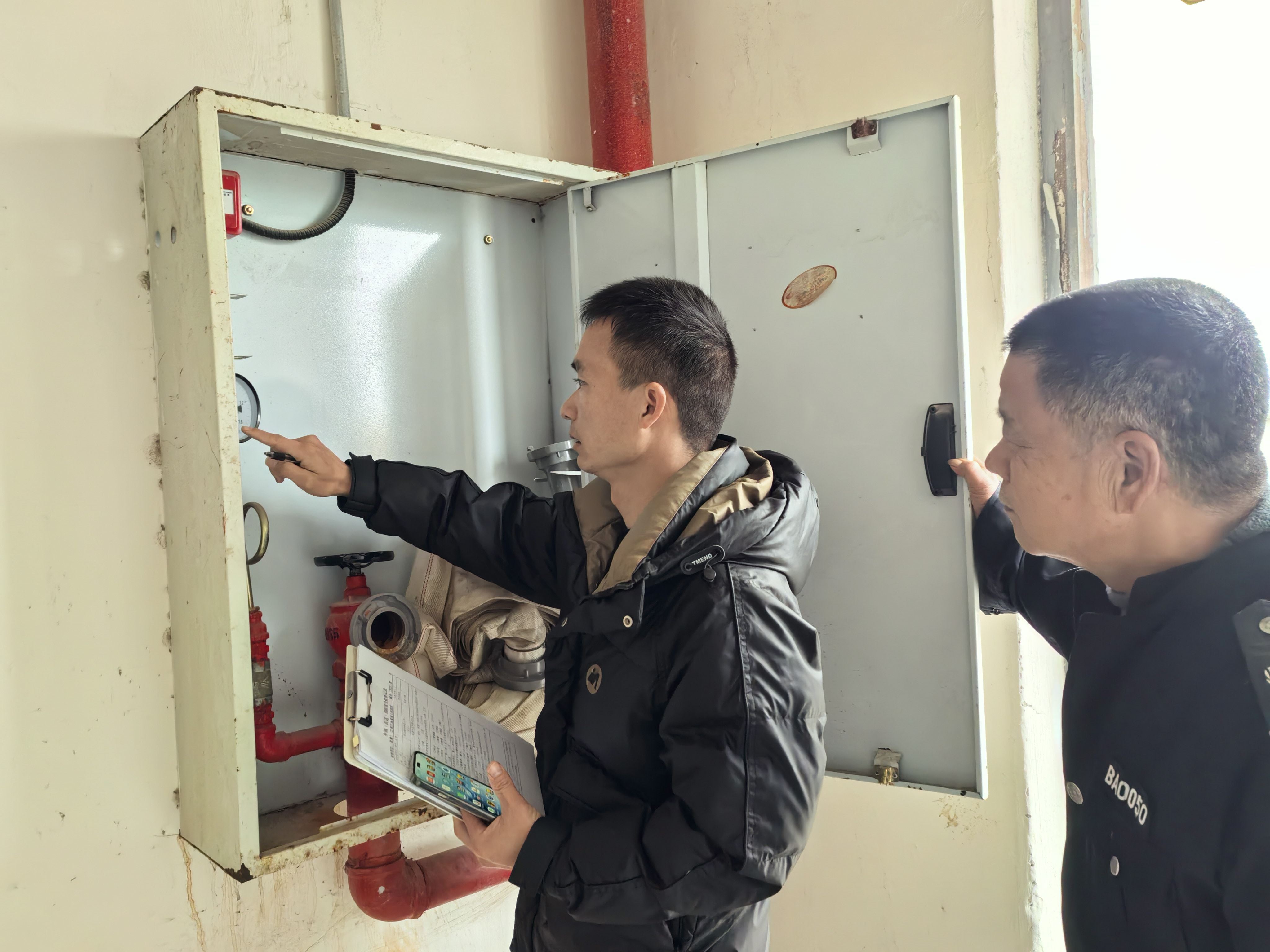 油溪镇扎实推进高层建筑消防安全工作