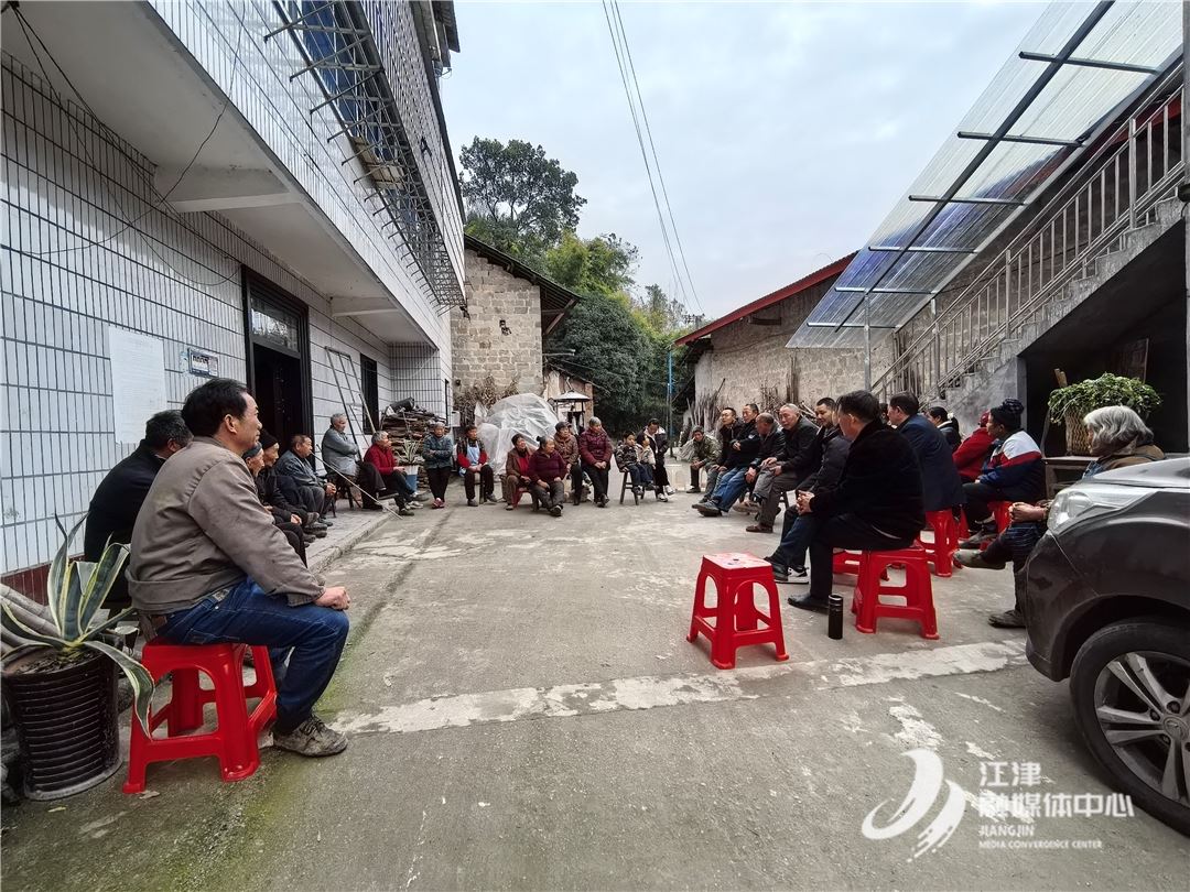 中山镇织密群众安全“防护网”