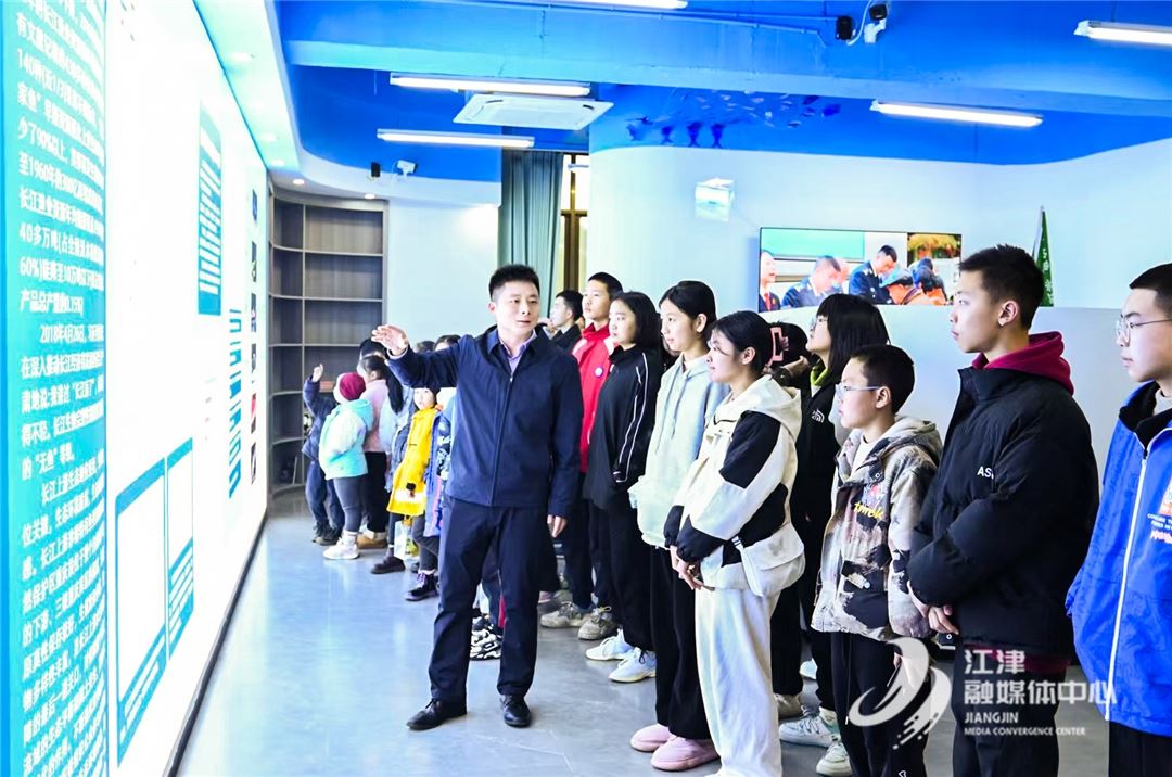 【代表风采】成竹：“长江岸线”到“田间地头”的责任担当 