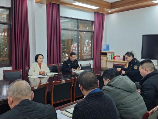 吴滩镇市场监管所召开协管员工作会议 筑牢岁末年初市场安全防线