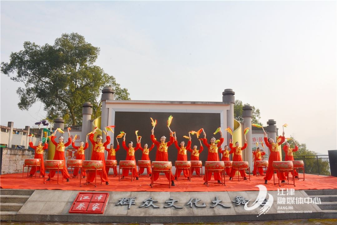 蔡家镇成功举办2026年“骏马迎春至·欢歌载福来”春节主题文化活动