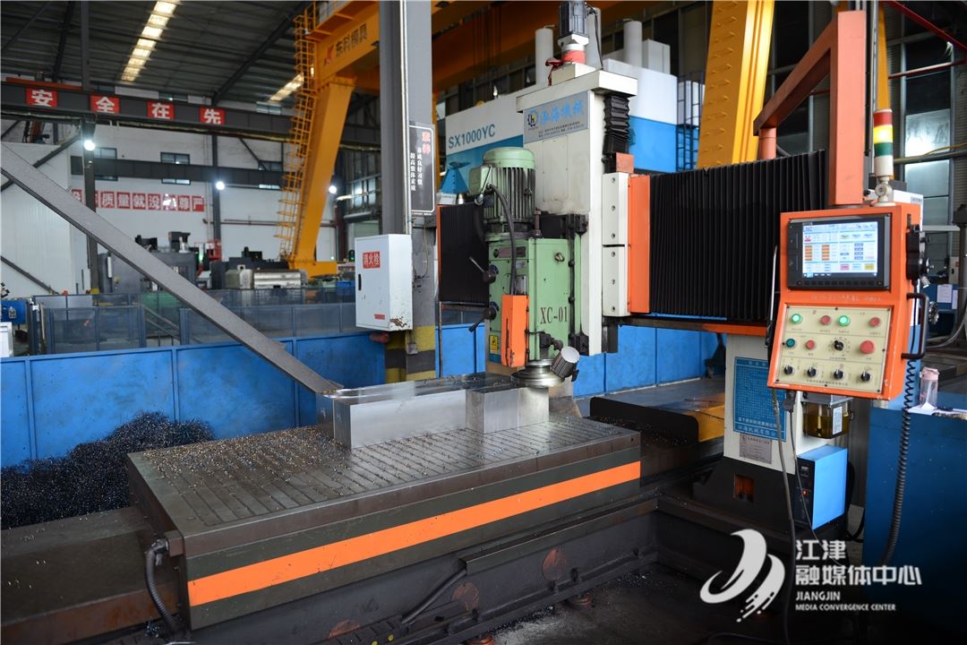 订单“追”着生产线跑！江津区这些企业把“春天”忙进了车间