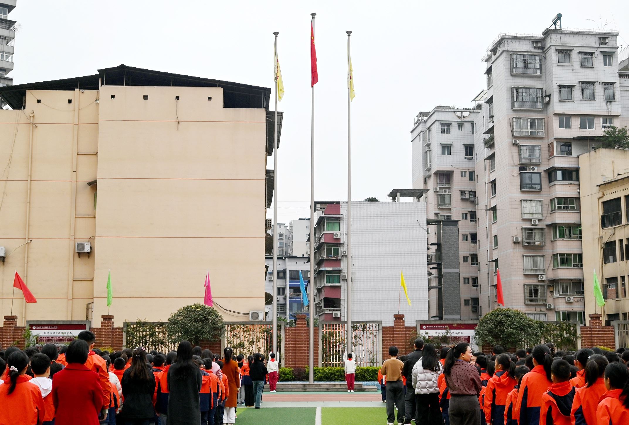 菜市街小学：骐骥驰骋逐梦行 明德少年跃新程