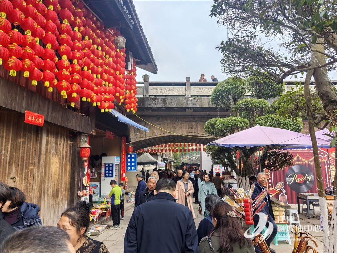 今年“最有年味古镇”，江津中山让游客过足年瘾！