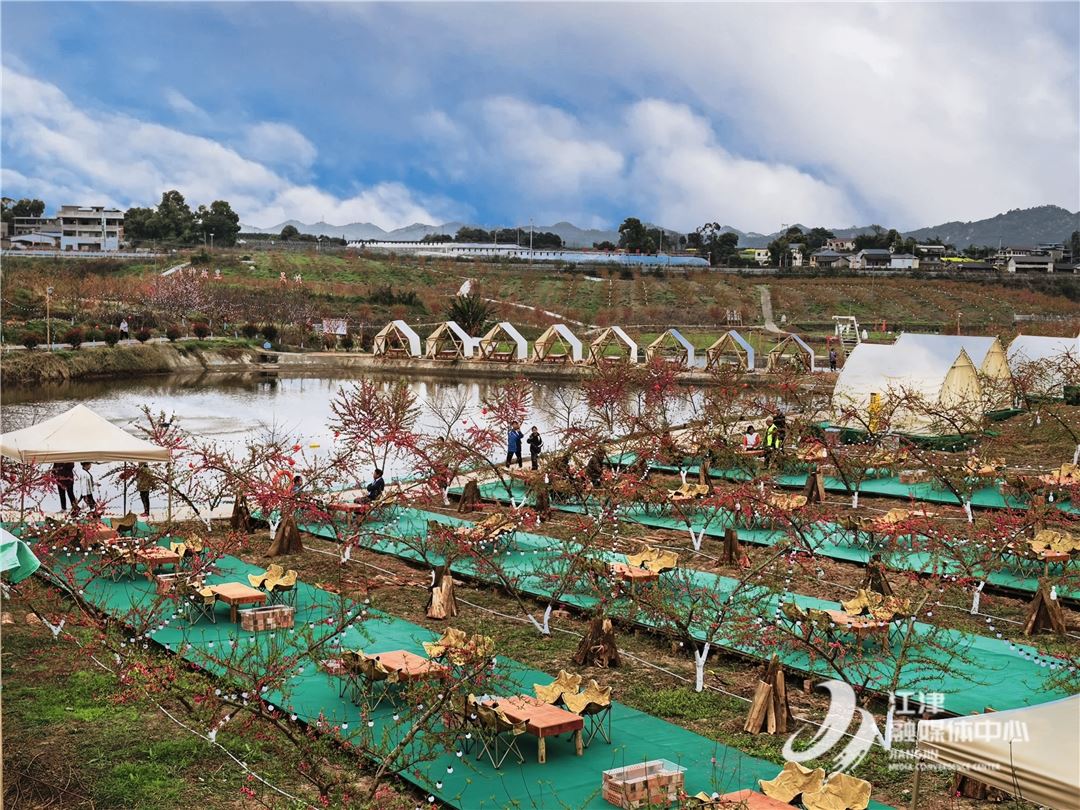 在吴滩镇聂帅故居之侧，竟然藏着一座桃花岛