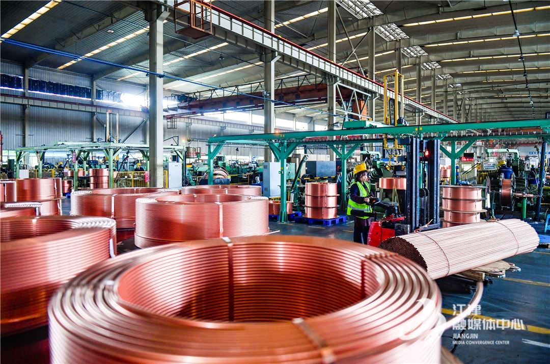 开工复产劲头足!双福工业园全力争取新春“开门红”