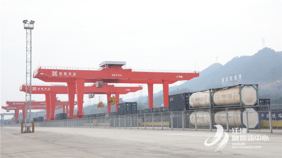 小南垭站单日卸车再创历史新高